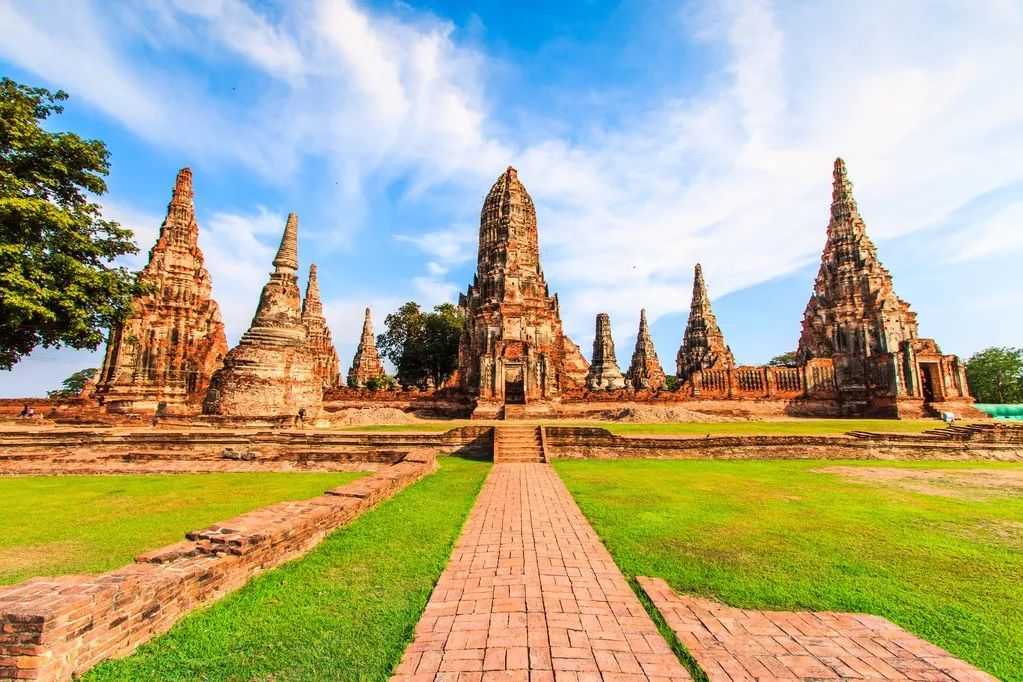 In Cambodia, Finishing Your Plate Isn't a Sign of Appreciation